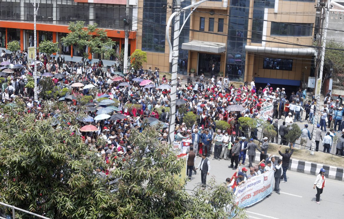 teacher2025-04-16-15-14-03