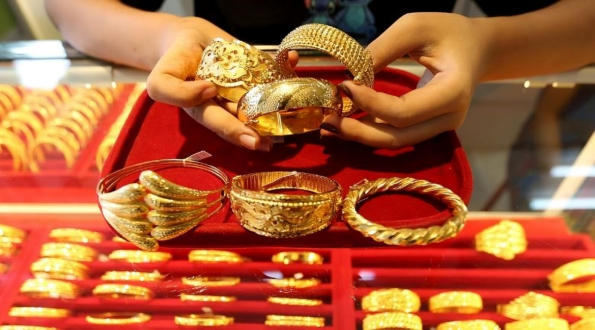 gold2024-08-18-13-00-47